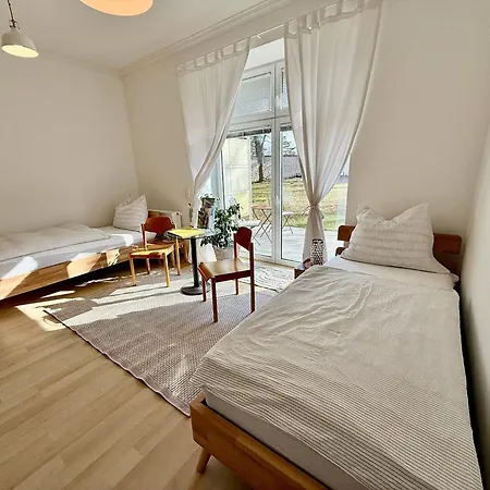 Garden Vienna Airport - By Mynests Apartment Schwechat