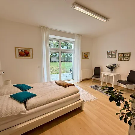 Garden Vienna Airport - By Mynests Apartment Schwechat