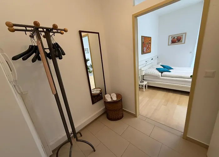 Giardino Airport With Garden דירה